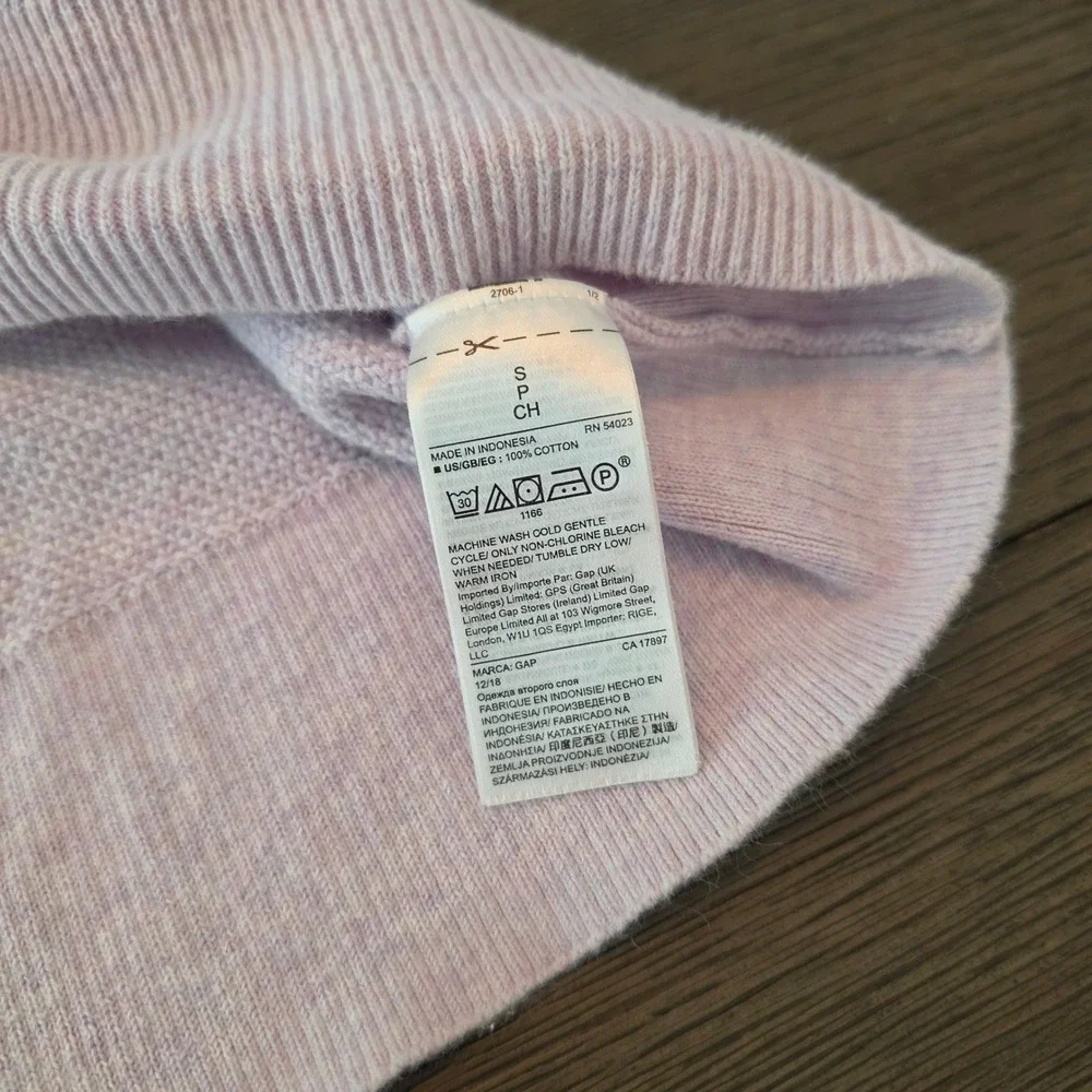 Gap Womens Lavender Purple V-Neck 100% Cotton Textured Knit Sweater Small